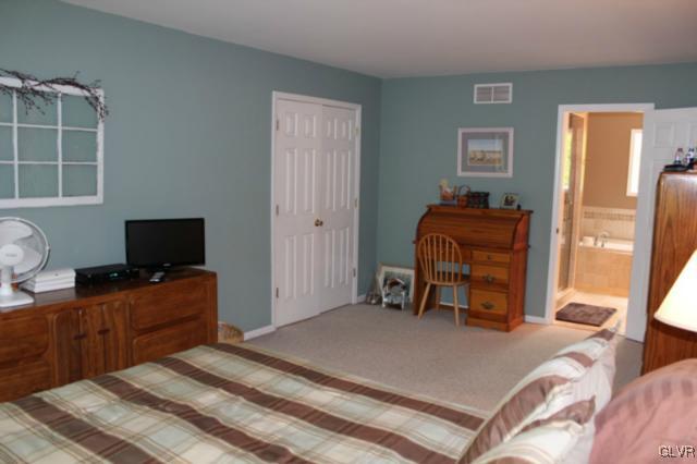 277 Pin Oak Road, Unit 502 Stroudsburg, PA 18360 - Photo 23 of 43