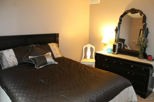 277 Pin Oak Road, Unit 502 Stroudsburg, PA 18360 - Photo 33 of 43