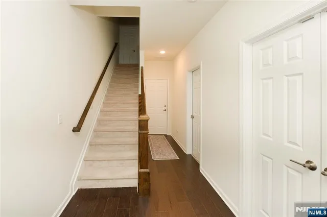 $4,900 | 12-48 Plaza Road, Fair Lawn, NJ 07410