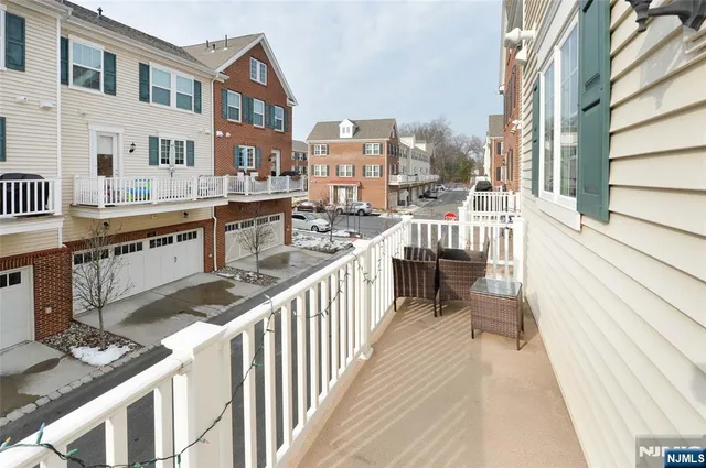 $4,900 | 12-48 Plaza Road, Fair Lawn, NJ 07410