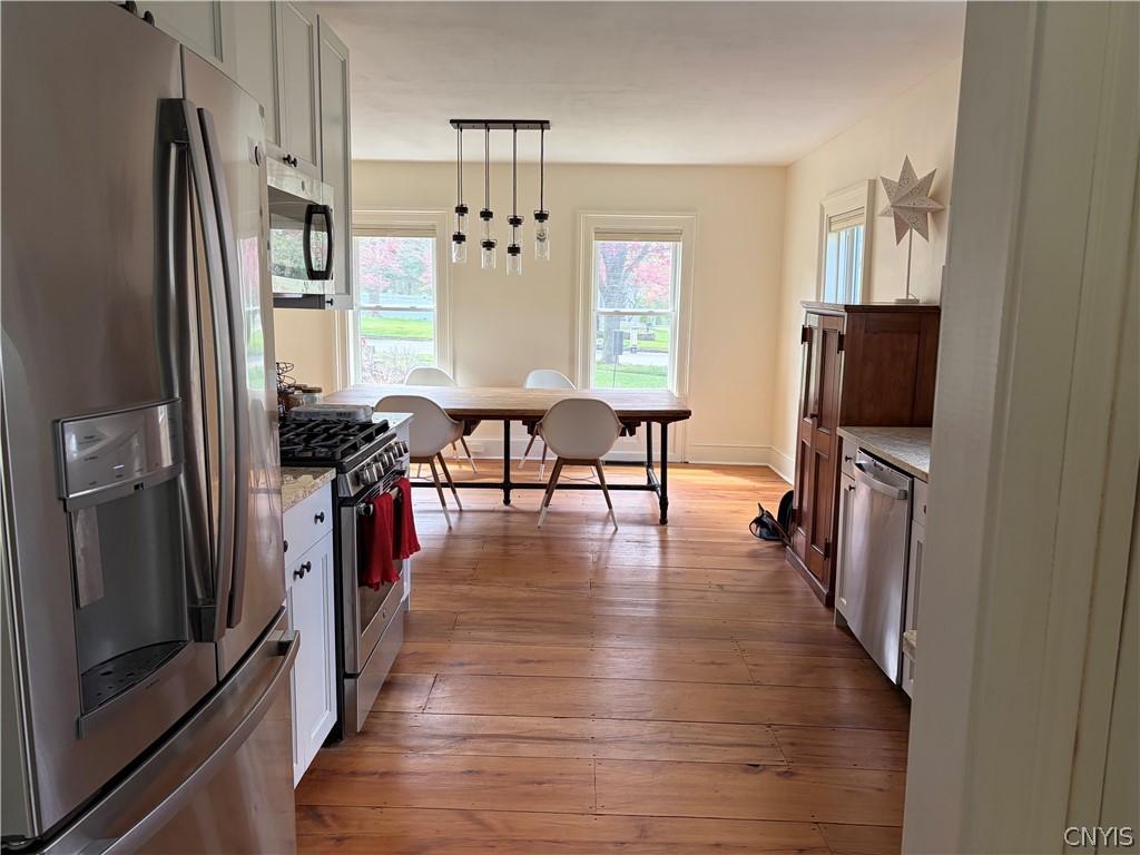 209 Warren Street Manlius, NY 13066 - Photo 3 of 13