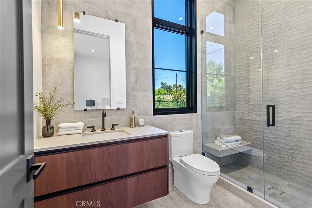 23650 Long Valley Road Hidden Hills, CA 91302 - Photo 43 of 57