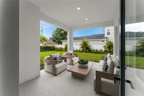 $1,200,000 | 7428 Burlington Avenue North, St. Petersburg, FL 33710