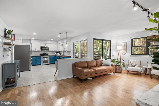 $525,000 | 22 Brantley Way, Sicklerville, NJ 08081