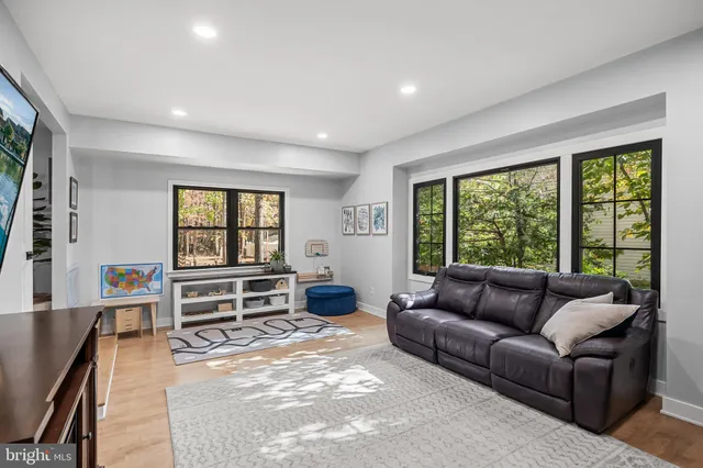 $525,000 | 22 Brantley Way, Sicklerville, NJ 08081