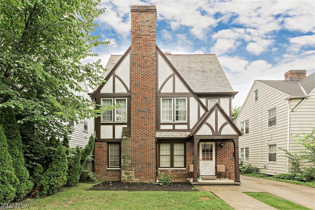 17022 Kenyon Road Cleveland, OH 44120 - Photo 1 of 16