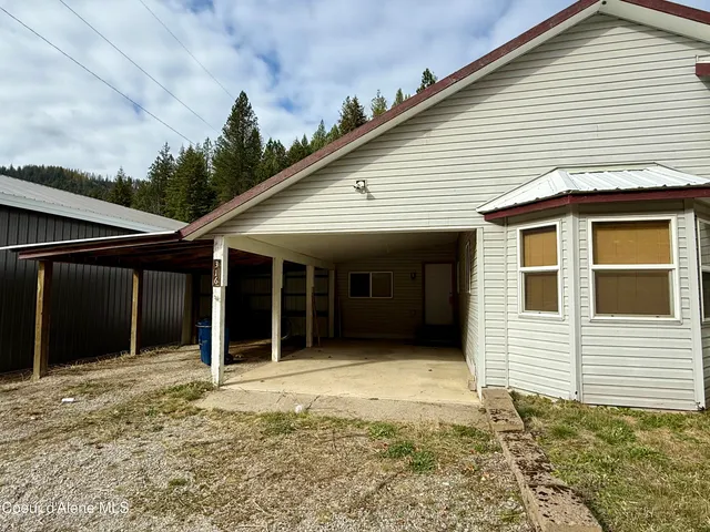 $199,000 | 316 Mill Road, Mullan, ID 83846