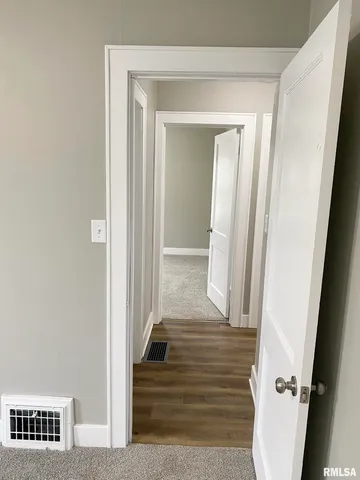 $1,895 | 303 Central Street, Washington, IL 61571