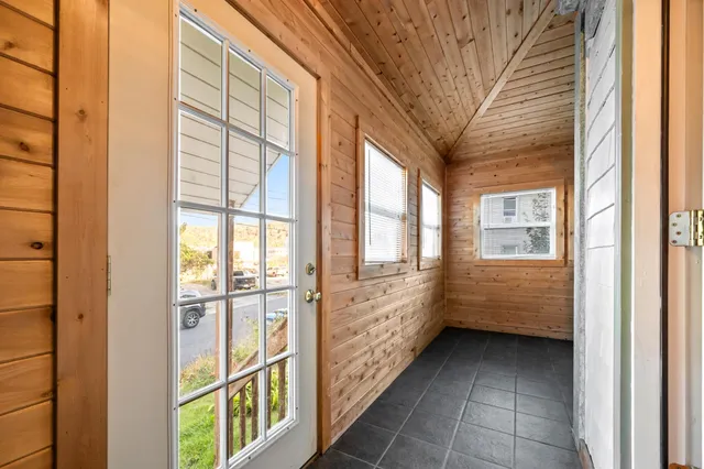 $224,000 | 89 Pearl Street, St. Johnsbury, VT 05819