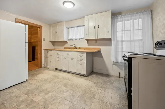 $224,000 | 89 Pearl Street, St. Johnsbury, VT 05819