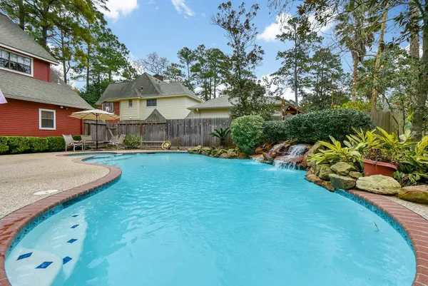 $675,000 | 29 Tanager Trail, The Woodlands, TX 77381