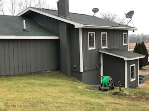 8527 Clark Lake Road Clarklake, MI 49234 - Photo 8 of 46 134633673_392923978469402_26186111690206