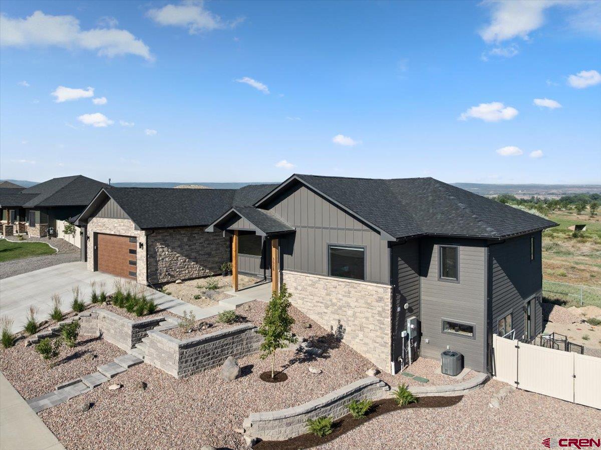 3528 Ridgeline Drive Montrose, CO 81401 - Photo 2 of 36