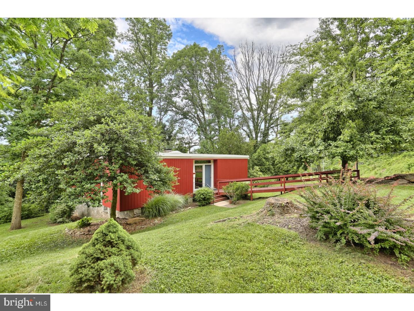 1716 Hill Road Reading, PA 19602 - Photo 24 of 24 a view of a back yard
