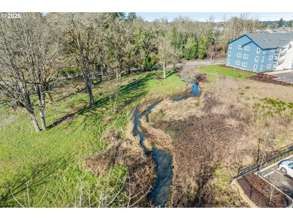 $250,000 | Ona Way, Molalla, OR 97038