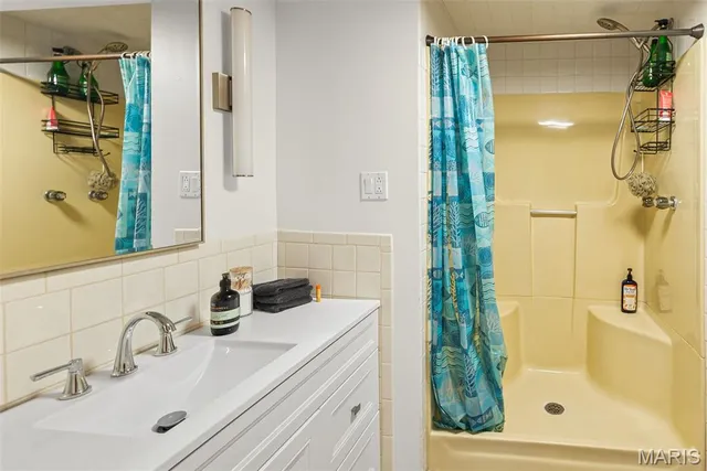 $275,000 | 107 Parkwood Drive, Waterloo, IL 62298