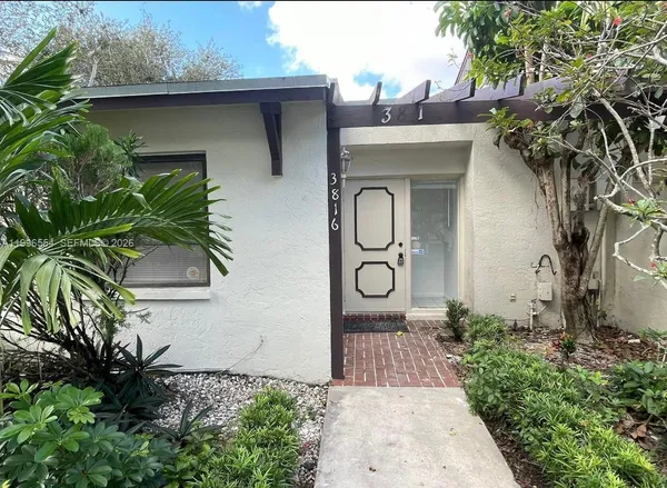 $249,900 | 3816 Southwest 68th Way, Unit 14F, Miramar, FL 33023