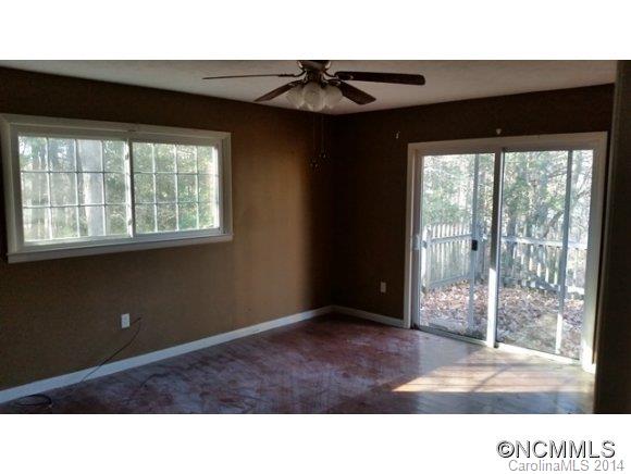 3 Wyoke Road Fletcher, NC 28732 - Photo 9 of 10 Gallery Image 9