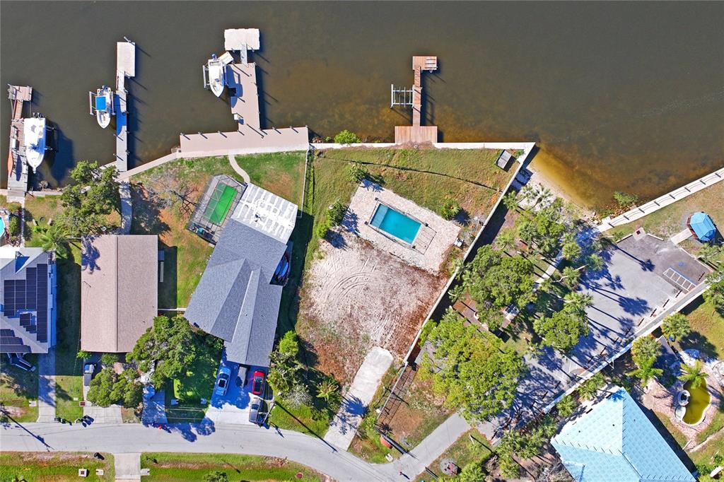 5224 Miller Bayou Drive Port Richey, FL 34668 - Photo 13 of 24 view of an outdoor space