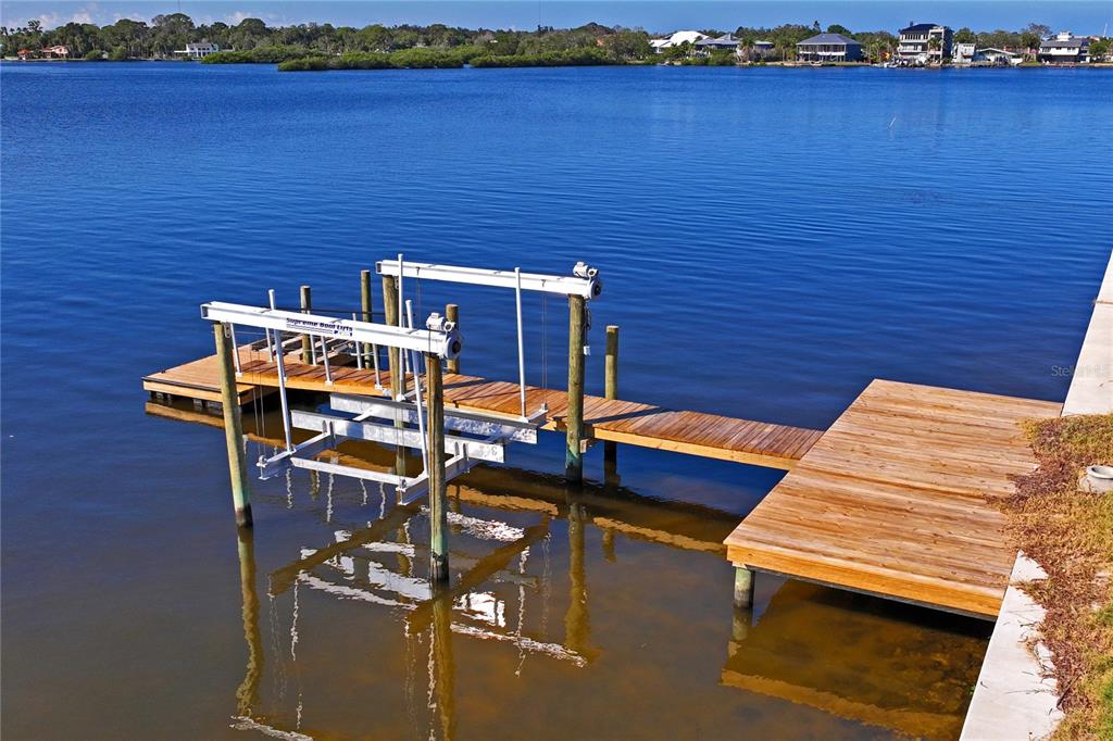 5224 Miller Bayou Drive Port Richey, FL 34668 - Photo 3 of 24 a balcony with table and chairs