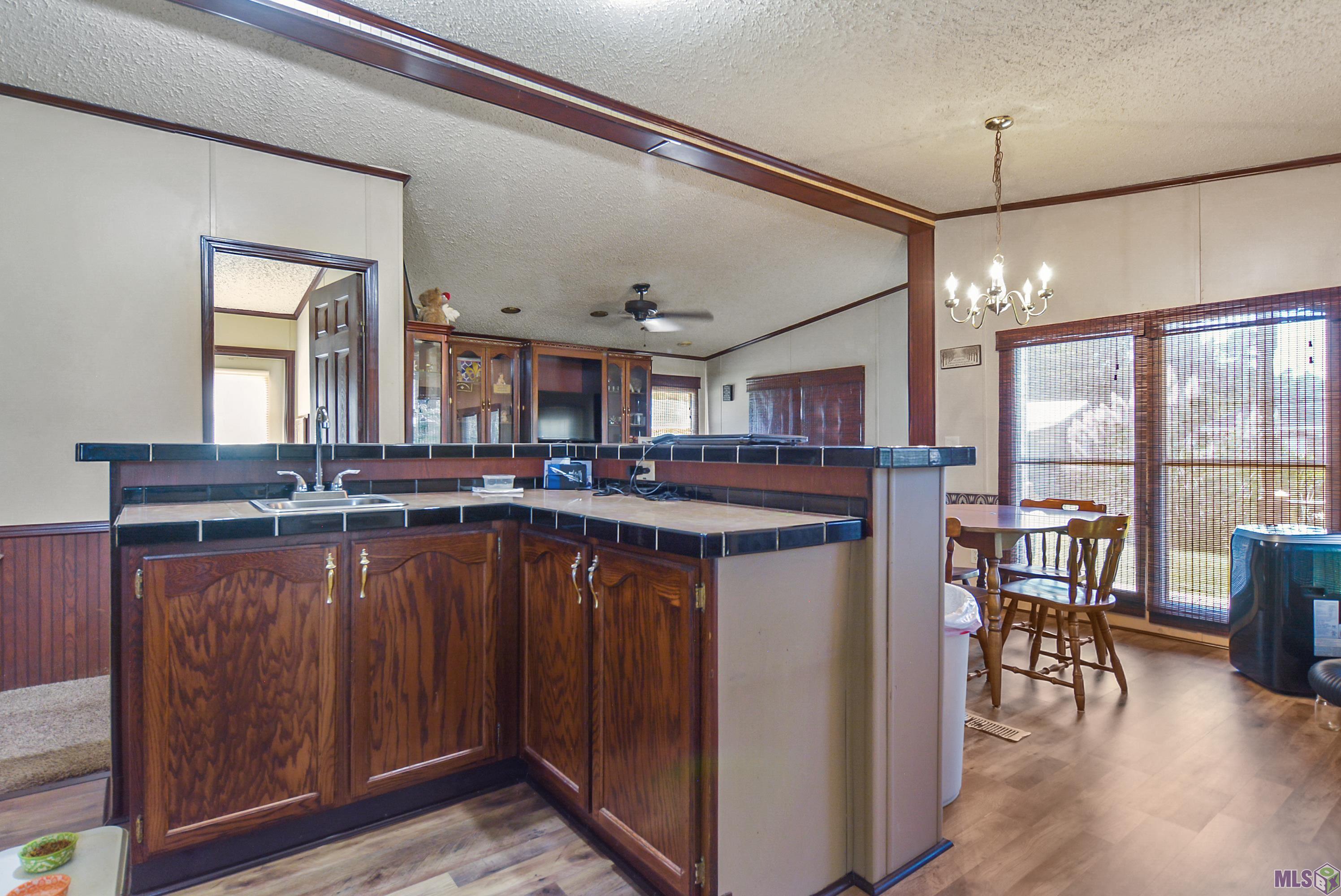 38155 Percy Easterly Road Denham Springs, LA 70706 - Photo 4 of 12 Gallery Image 4