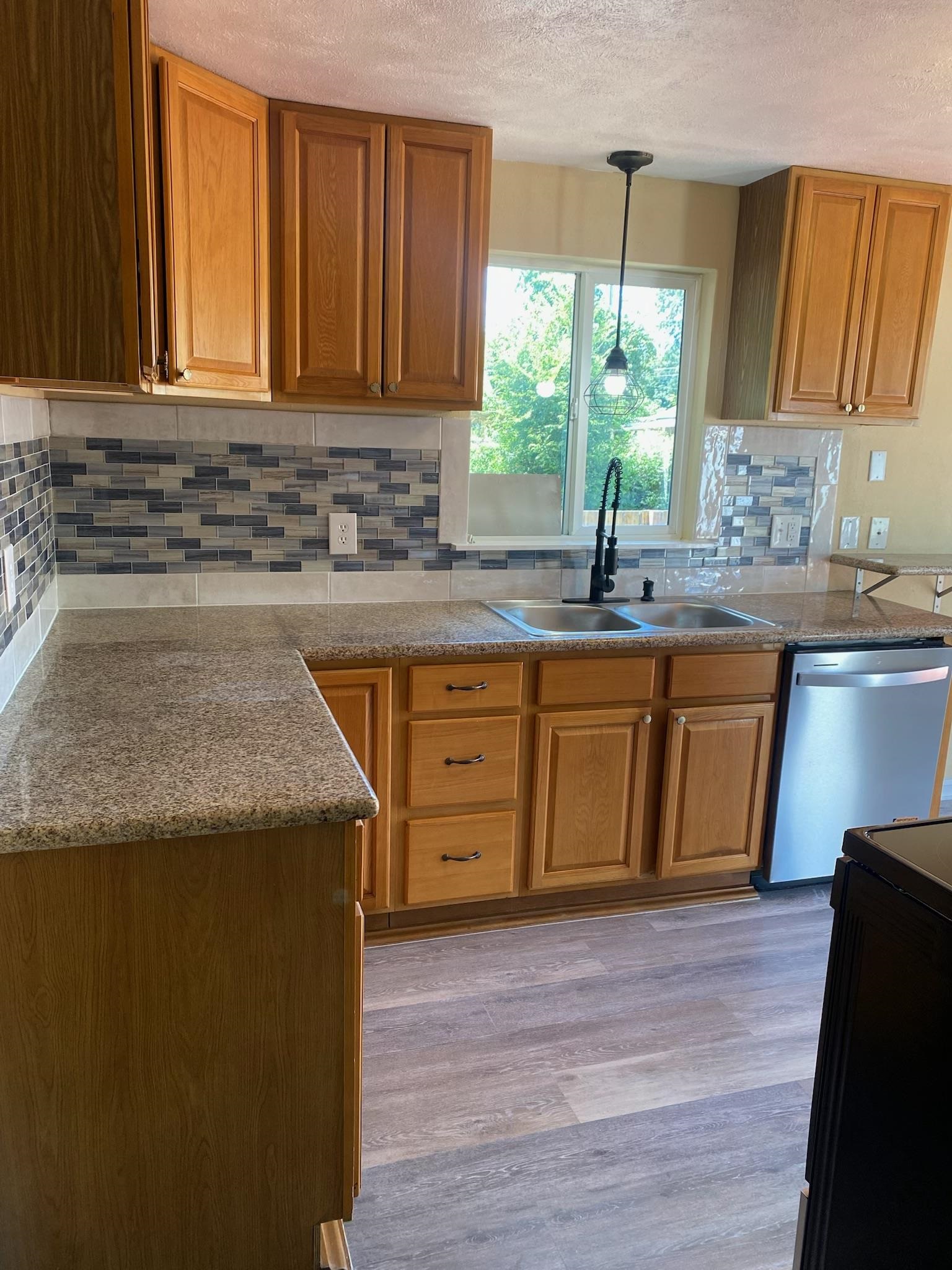 5801 North Wall Street Spokane, WA 99205 - Photo 5 of 22