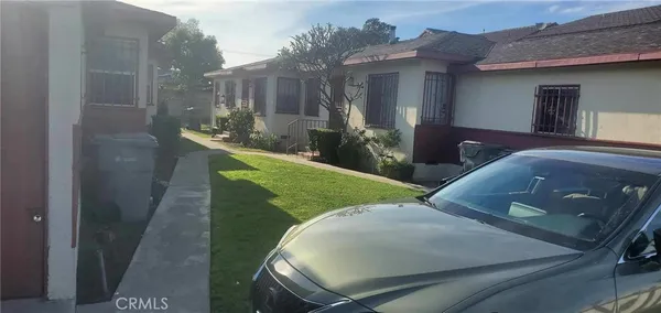 $1,190,000 | 12063-12067 Peach Street, Lynwood, CA 90262