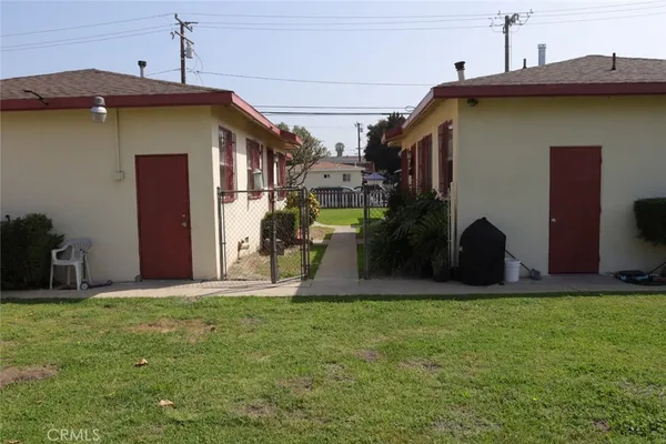 $1,190,000 | 12063-12067 Peach Street, Lynwood, CA 90262