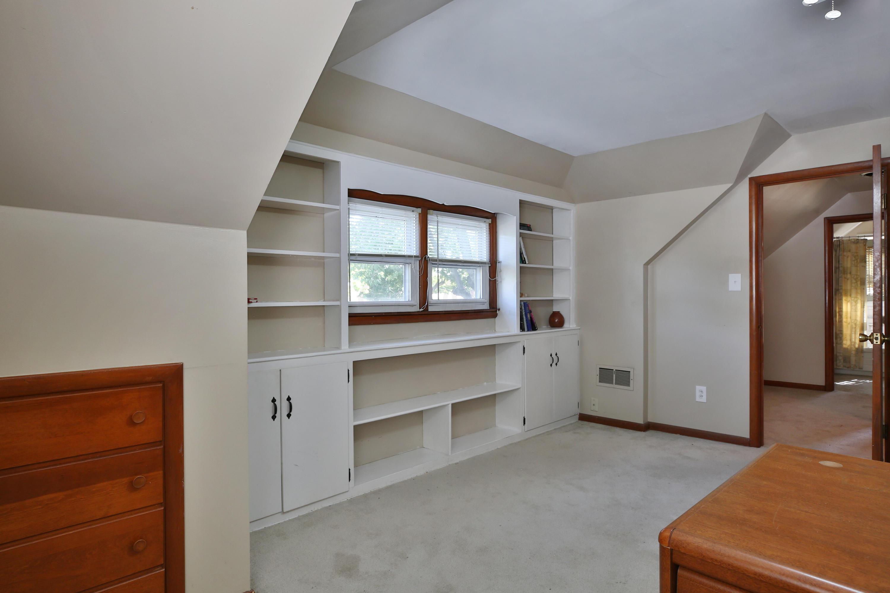 2925 Dover Road Columbus, OH 43209 - Photo 29 of 41 Gallery Image 29