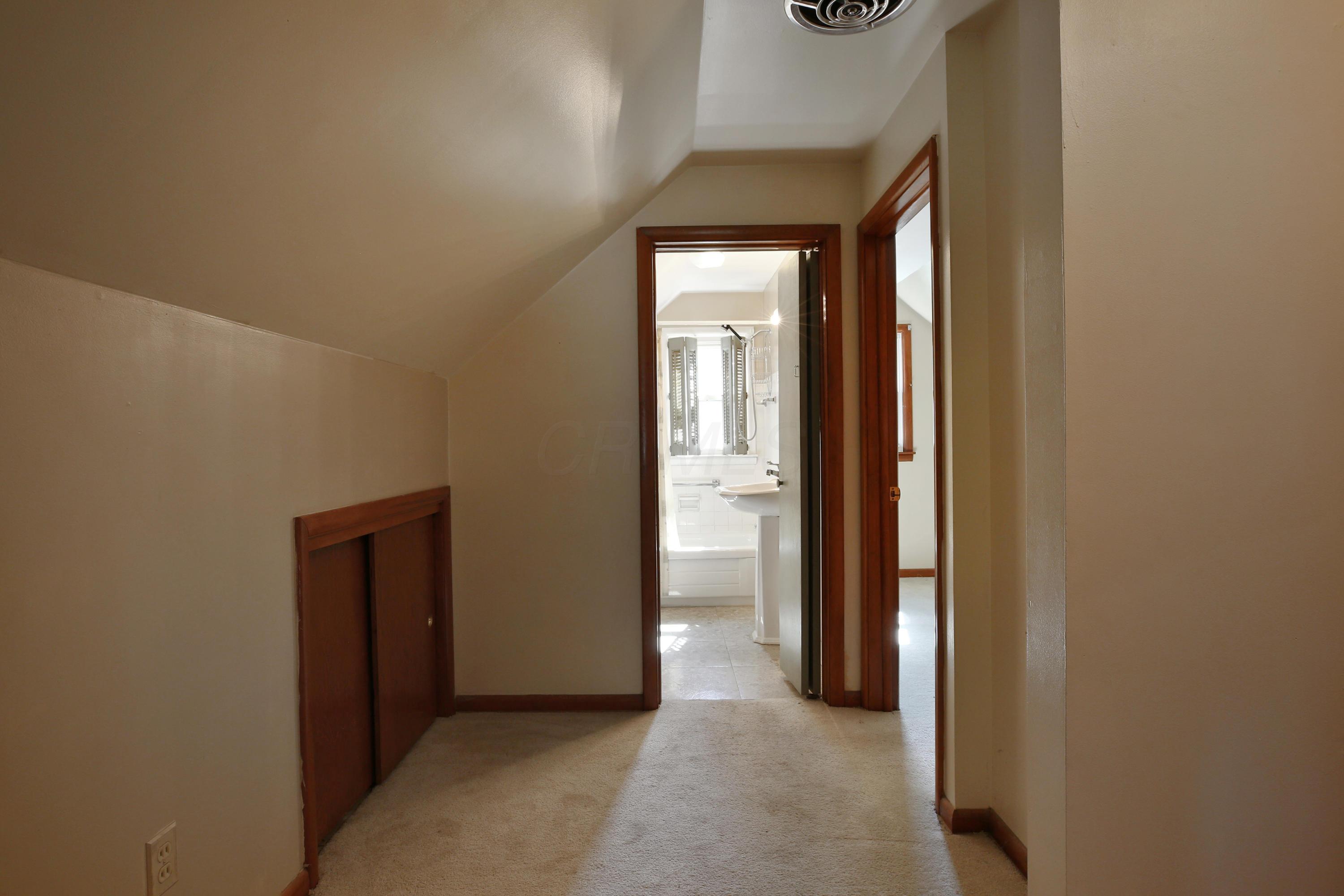 2925 Dover Road Columbus, OH 43209 - Photo 30 of 41 Gallery Image 30
