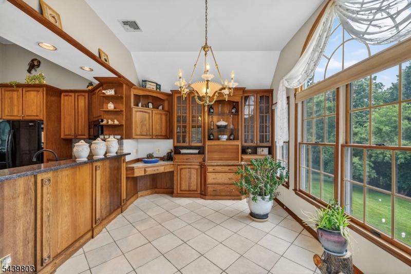 251 West Mountain Road Sparta, NJ 07871 - Photo 17 of 44