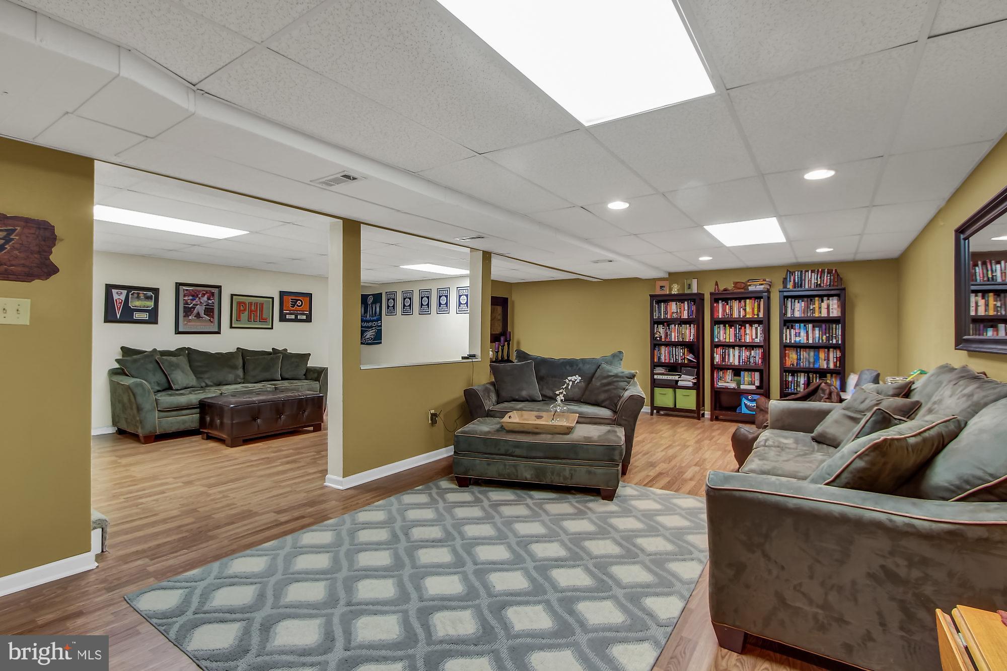 10 Boxwood Road Manchester, PA 17345 - Photo 18 of 25 basement family room