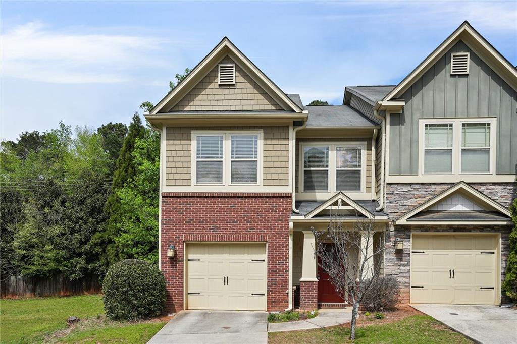1085 North Village Drive Decatur, GA 30032 - Photo 1 of 1 Gallery Image 1