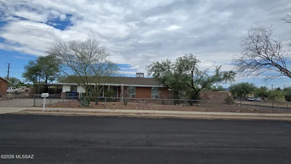 $1,895 | 4050 South Kostka Avenue, Tucson, AZ 85714