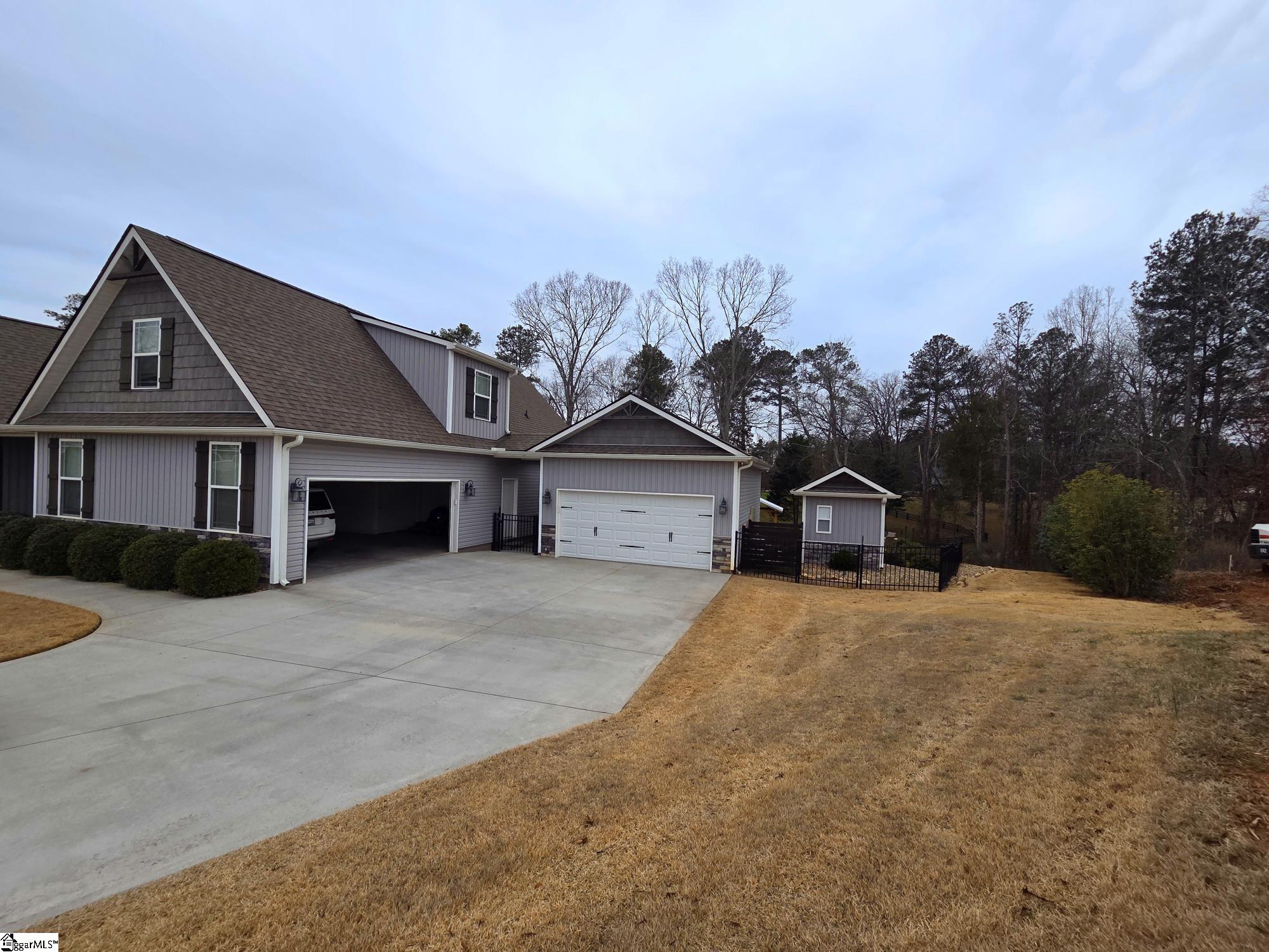 102 Pawleys Court Anderson, SC 29625 - Photo 3 of 47