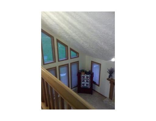 273 Holyoke Road Butler, PA 16001 - Photo 3 of 4 Living Room.