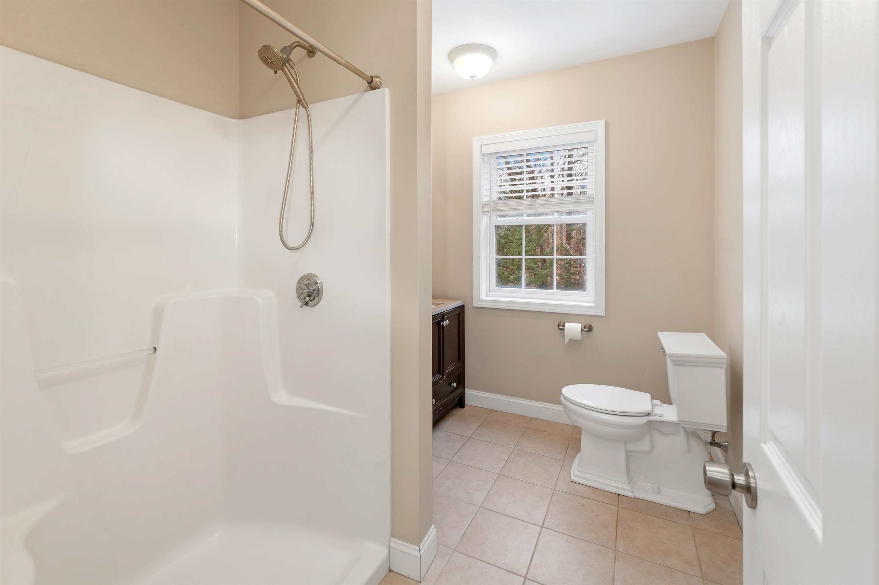 787 Salmon Falls Road Rochester, NH 03868 - Photo 11 of 40