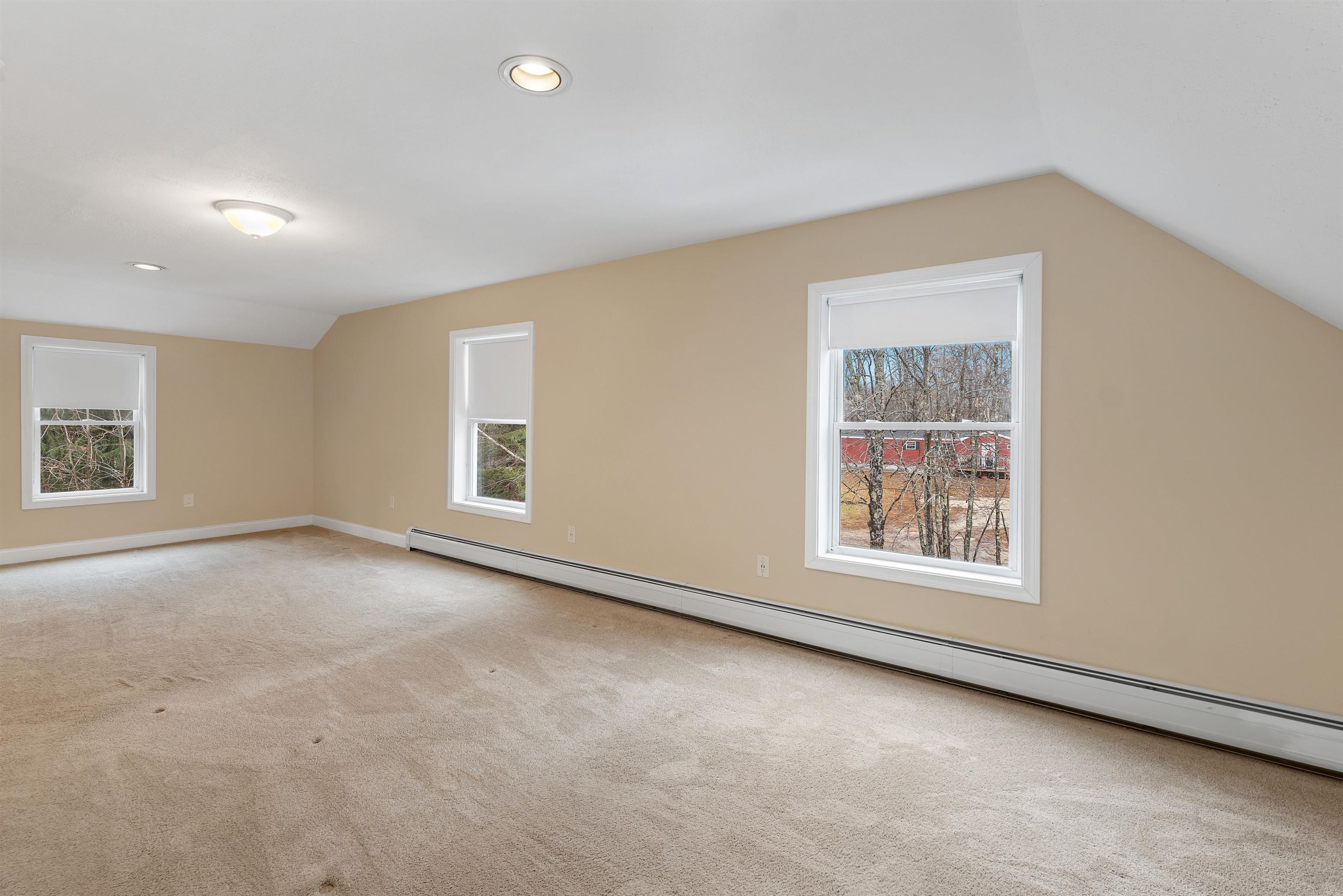 787 Salmon Falls Road Rochester, NH 03868 - Photo 20 of 40