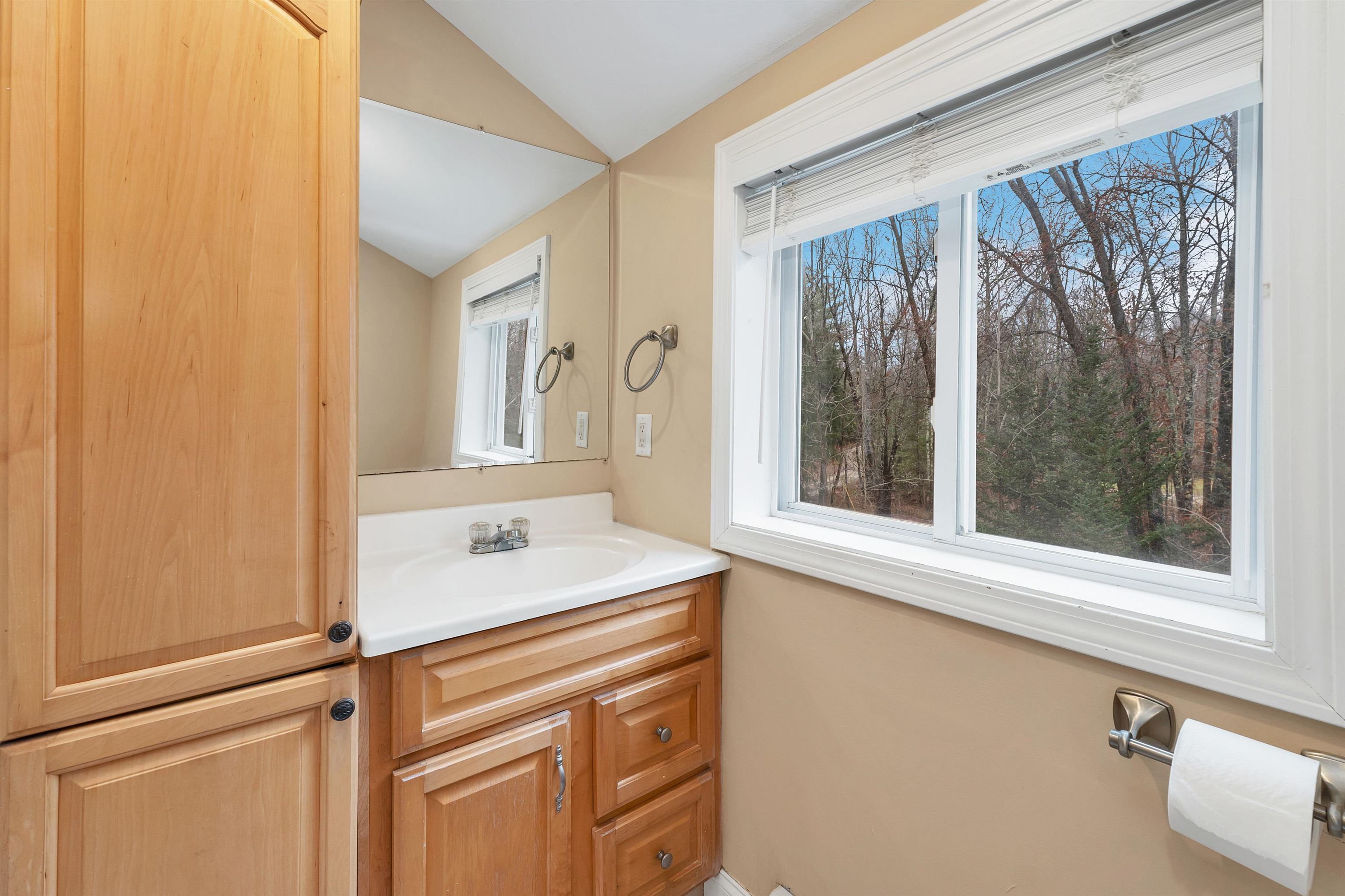 787 Salmon Falls Road Rochester, NH 03868 - Photo 22 of 40