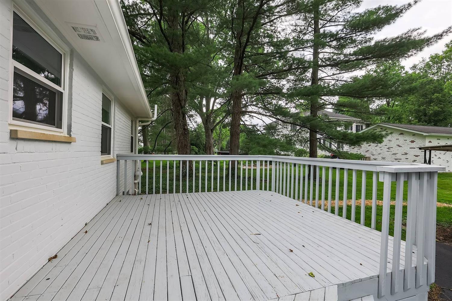 7637 Shawnee Run Road Madeira, OH 45243 - Photo 16 of 25 Gallery Image 16