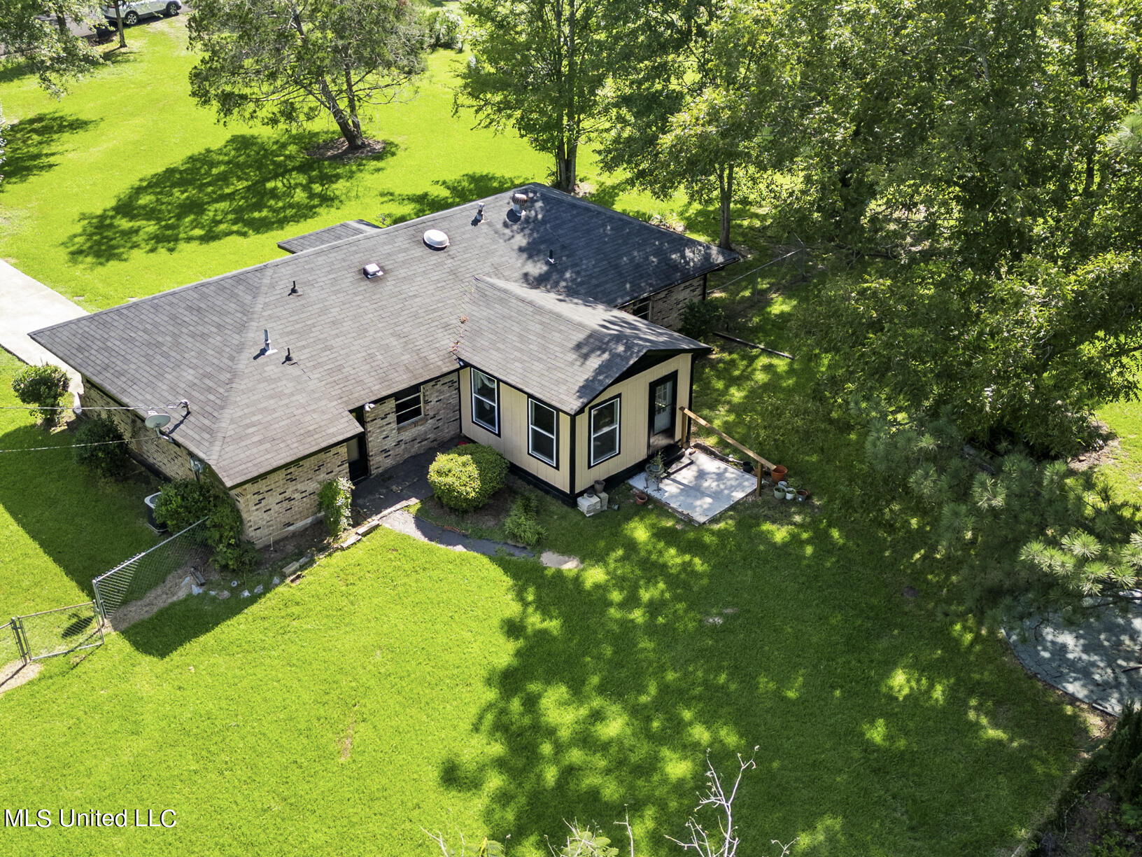 317 Ragan Street Pelahatchie, MS 39145 - Photo 7 of 37 317 Ragan drone final-6