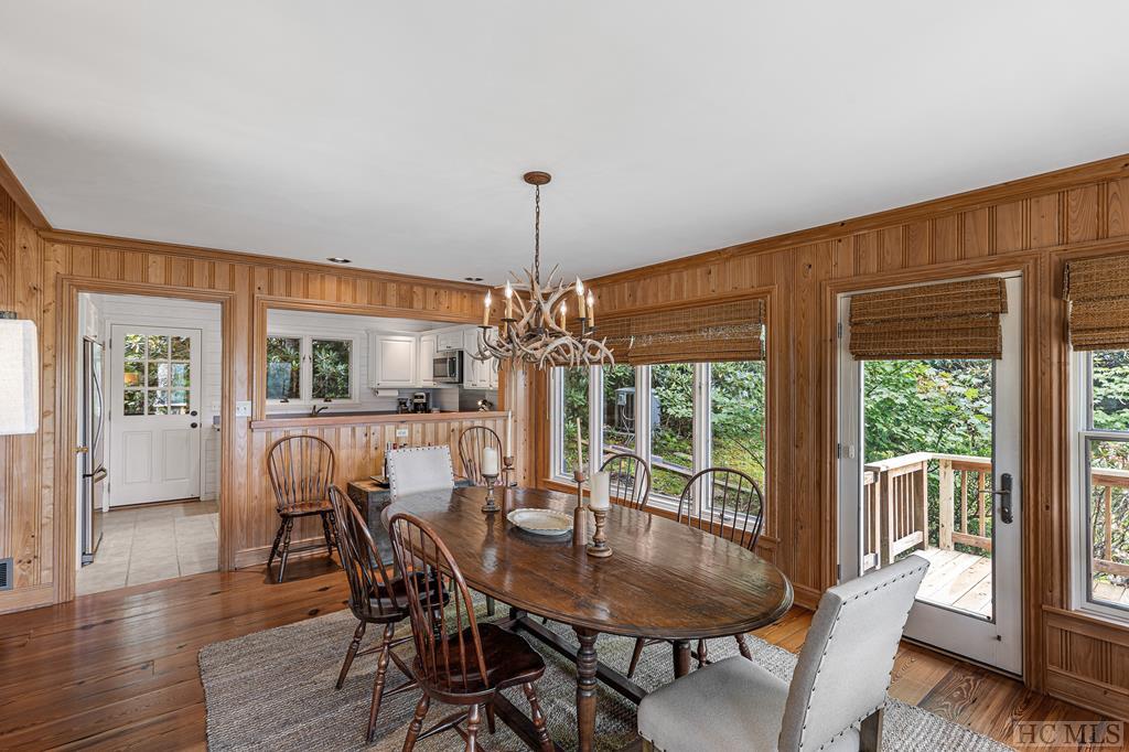 383 Queen Mountain Road Highlands, NC 28741 - Photo 18 of 44 Gallery Image 18
