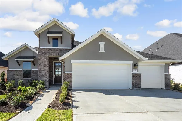 $339,900 | 17315 Lynn Orchard Drive, Hockley, TX 77447