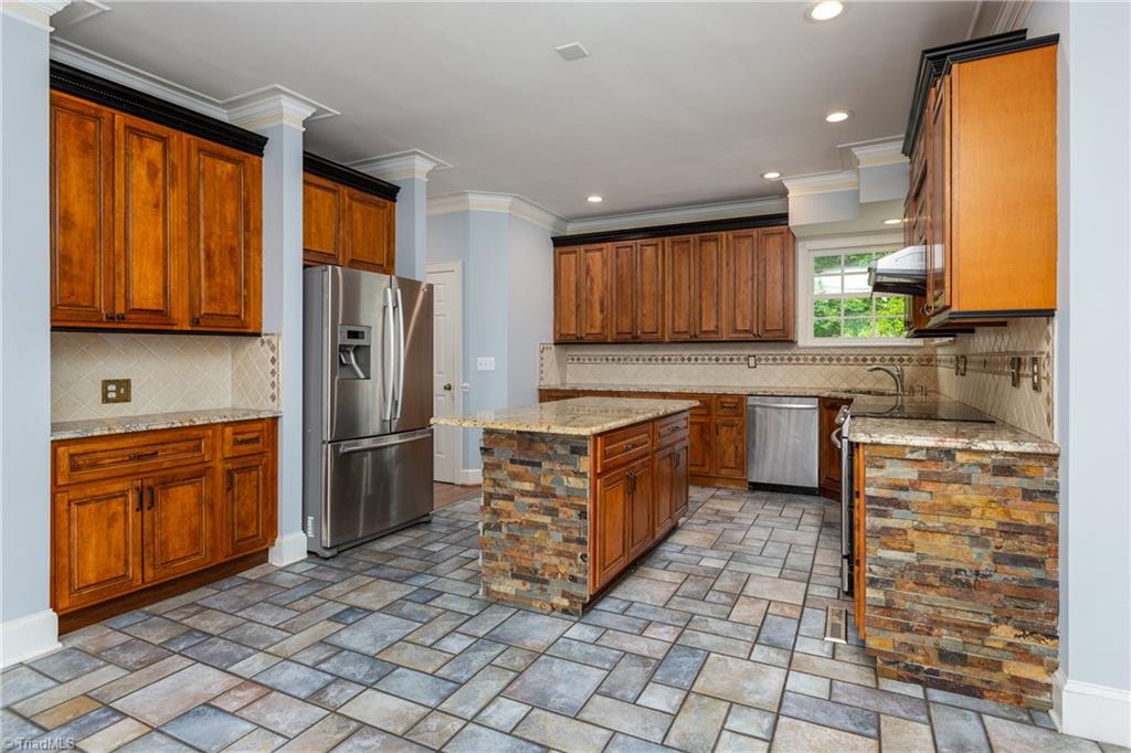1645 Slane Road Clemmons, NC 27012 - Photo 3 of 30