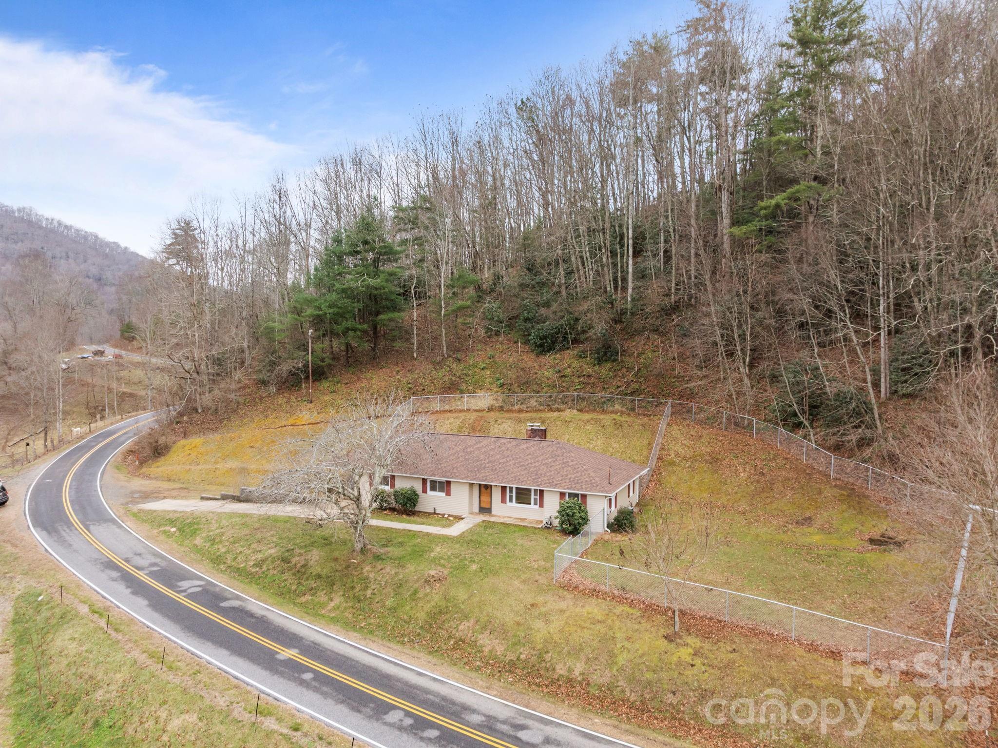 82 Greasy Cove Road Leicester, NC 28748 - Photo 15 of 48