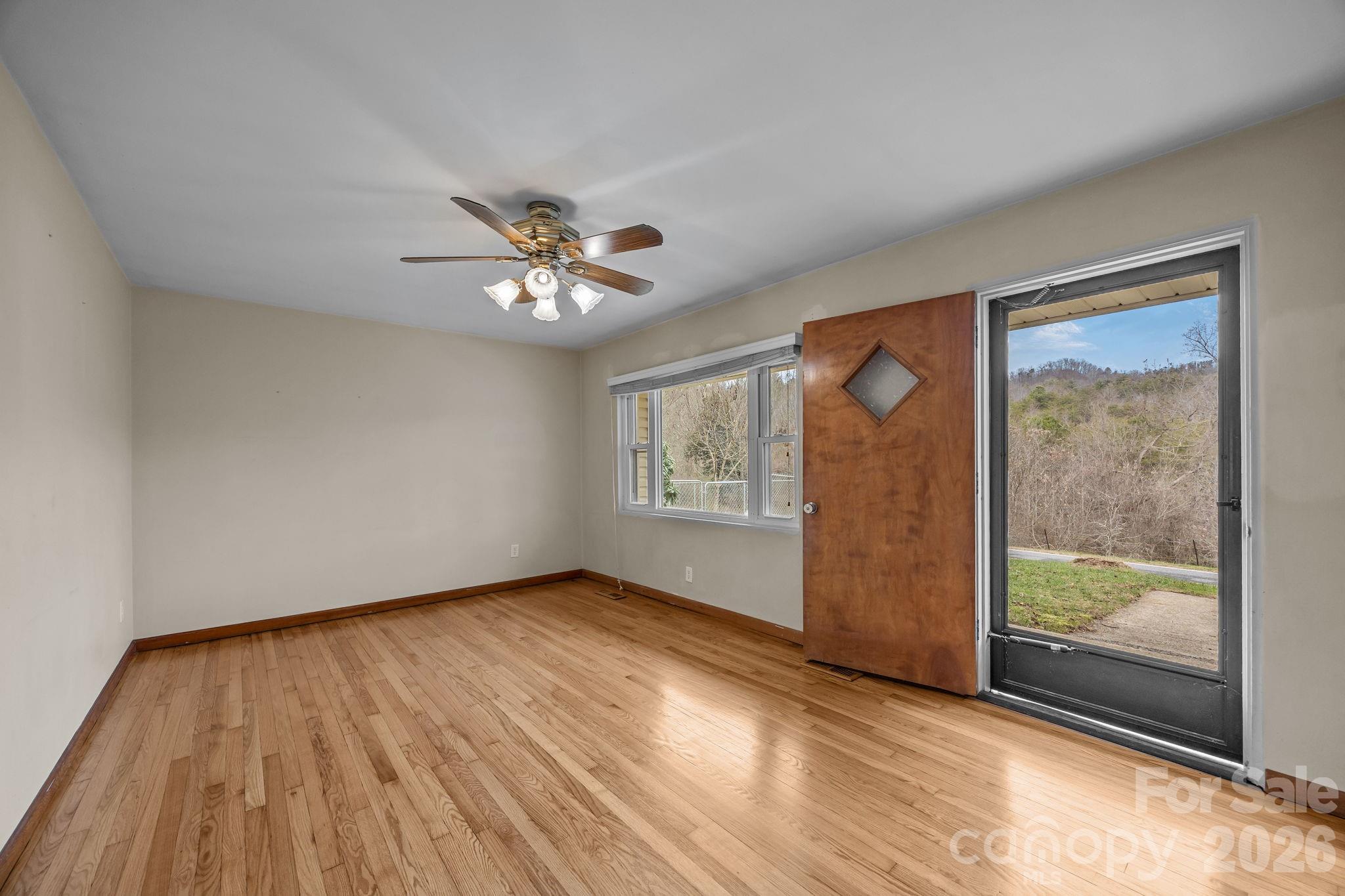 82 Greasy Cove Road Leicester, NC 28748 - Photo 18 of 48