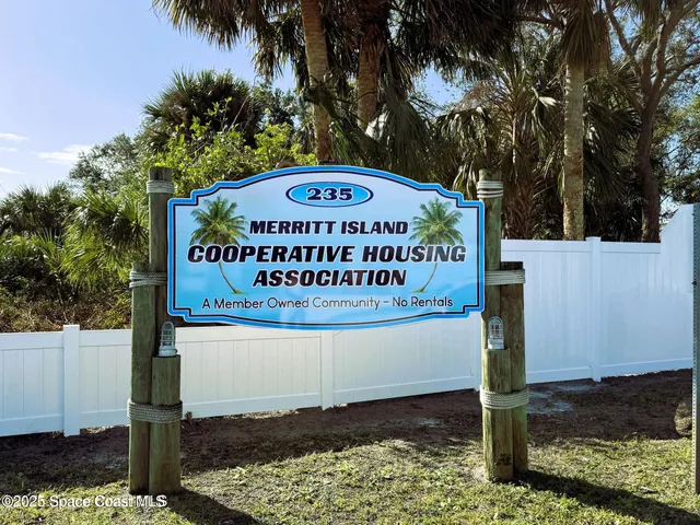 $94,900 | 205 Buccaneer Avenue, Unit C1104, Merritt Island, FL 32952