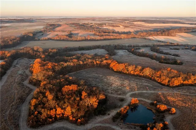 $1,152,800 | West State M Highway, Eagleville, MO 64442