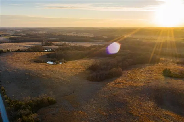 $1,185,000 | West State M Highway, Eagleville, MO 64442