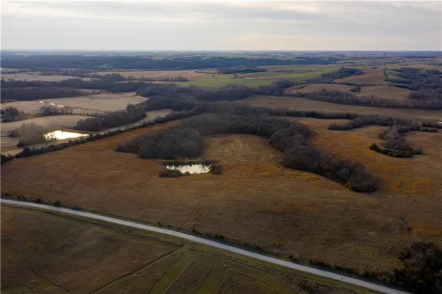 $1,185,000 | West State M Highway, Eagleville, MO 64442